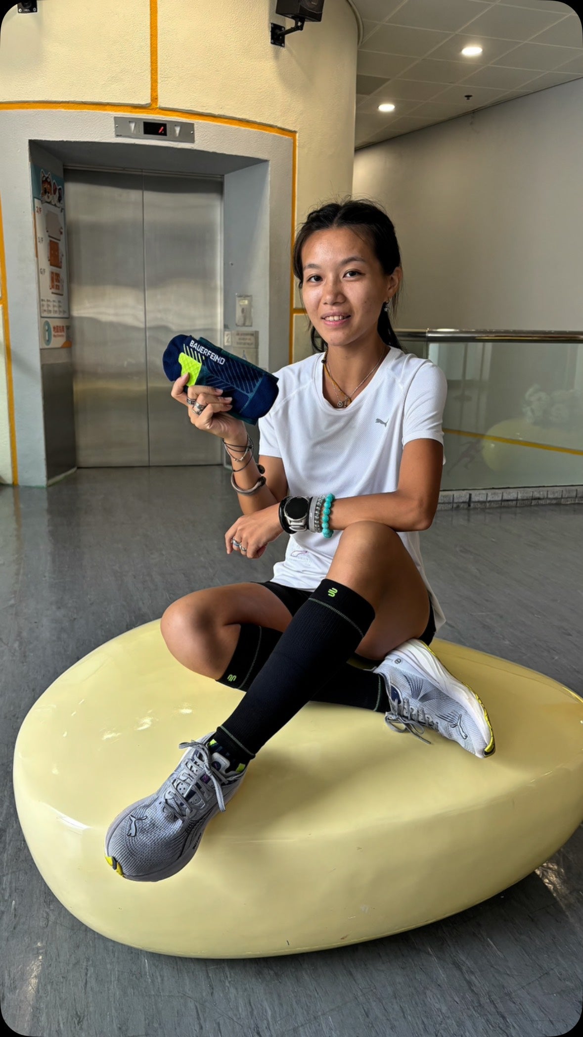 How can compression socks and compression sleeves benefits runners?