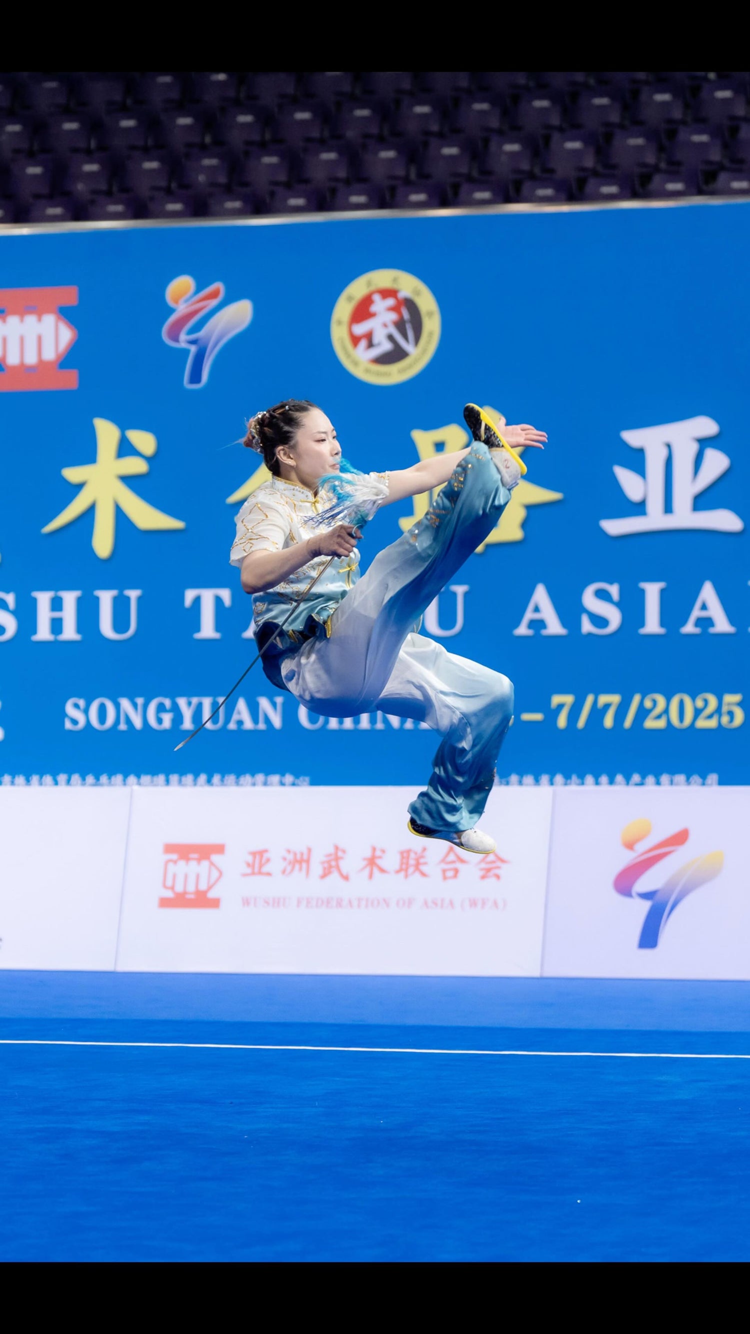 How Bauerfeind Knee Support product helped wushu athlete