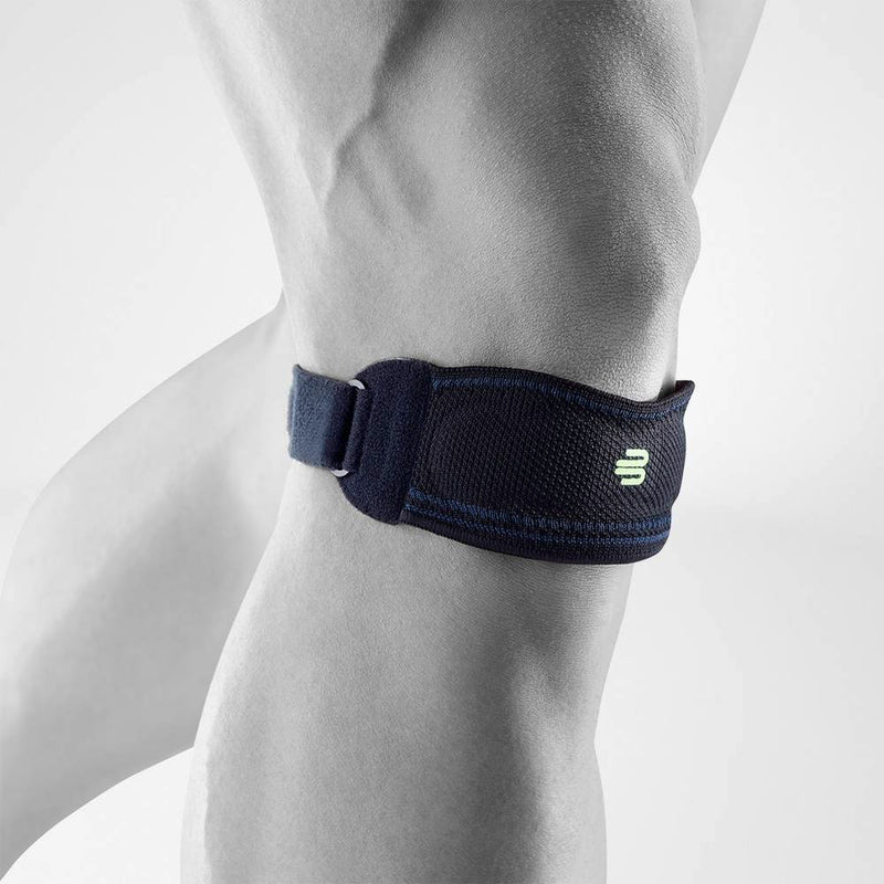 What is the benefit of a knee strap ?